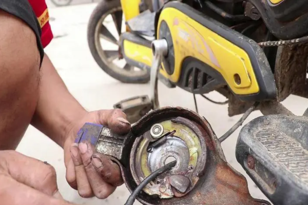 庆阳市电动车刹车故障